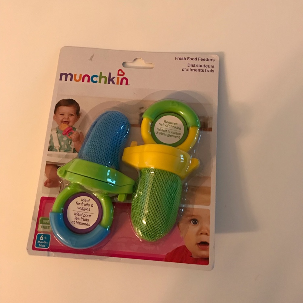 MUNCHKIN 6 MONTHS PLUS FRESH FOOD FEEDER